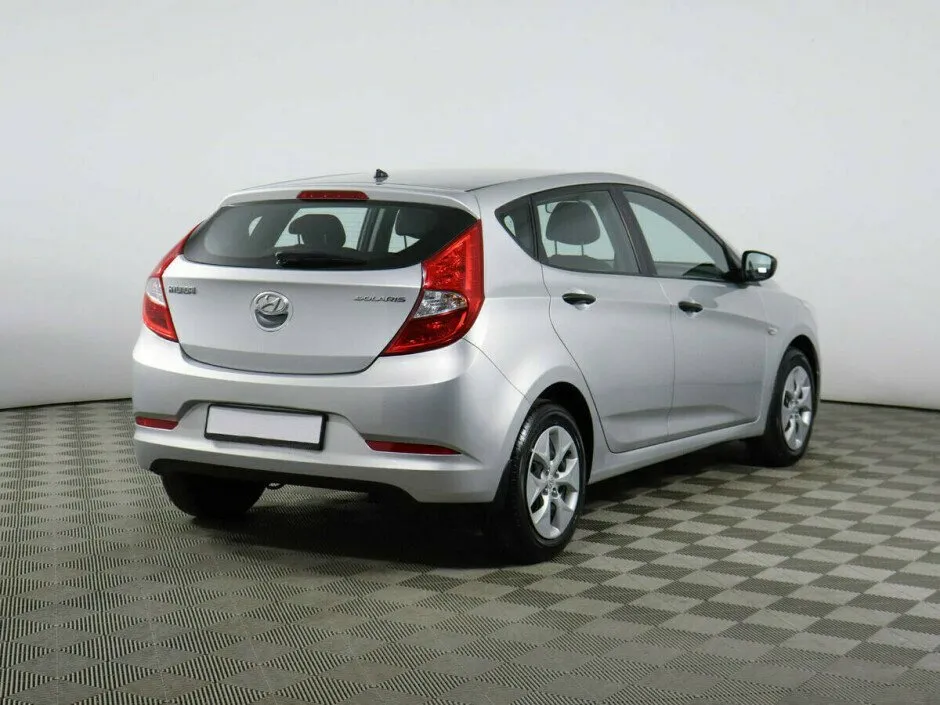Hyundai Solaris I Рестайлинг — фото 4