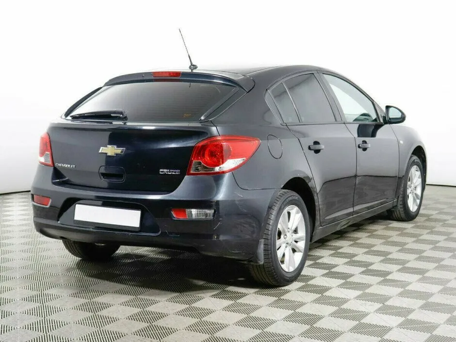Chevrolet Cruze I Рестайлинг — фото 3