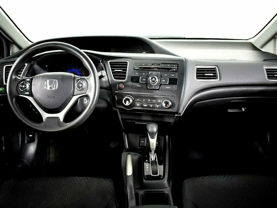 Honda Civic IX Рестайлинг — фото 5