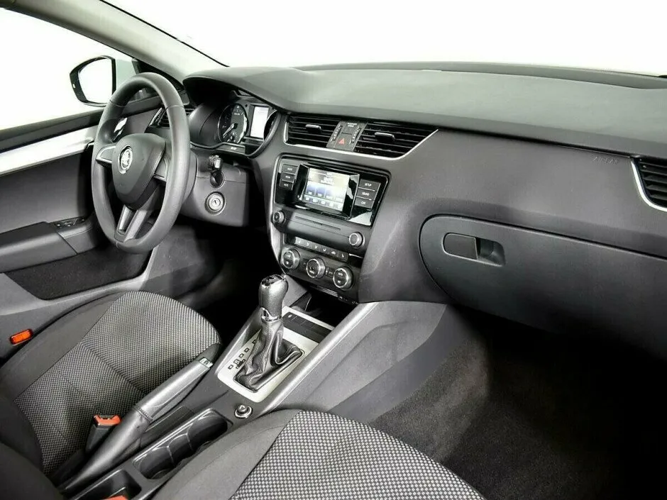 Skoda Octavia III (A7) — фото 5