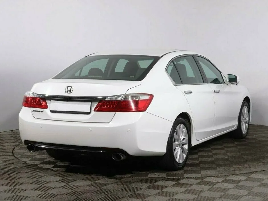 Honda Accord IX — фото 4