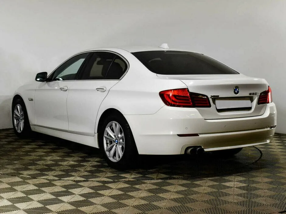 BMW 5 серии VI (F10/F11/F07) Рестайлинг — фото 4