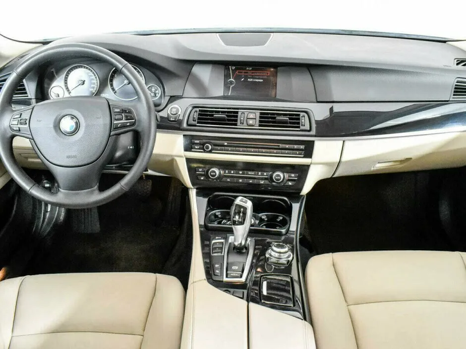 BMW 5 серии VI (F10/F11/F07) Рестайлинг — фото 5