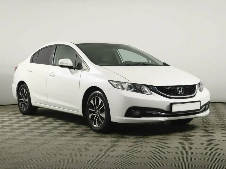 Honda Civic IX — фото 2