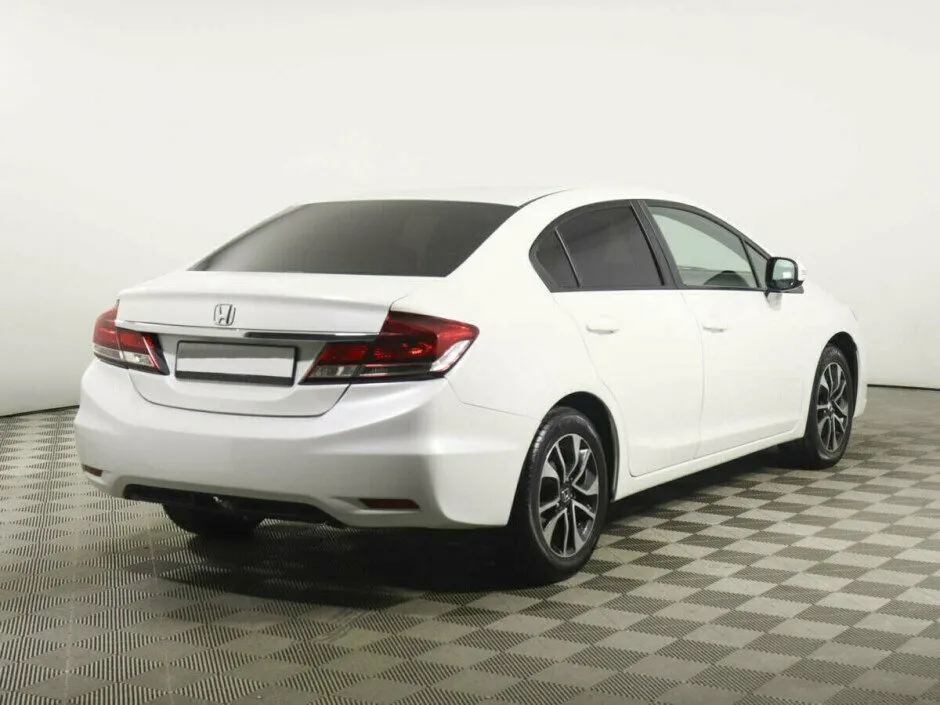 Honda Civic IX — фото 4