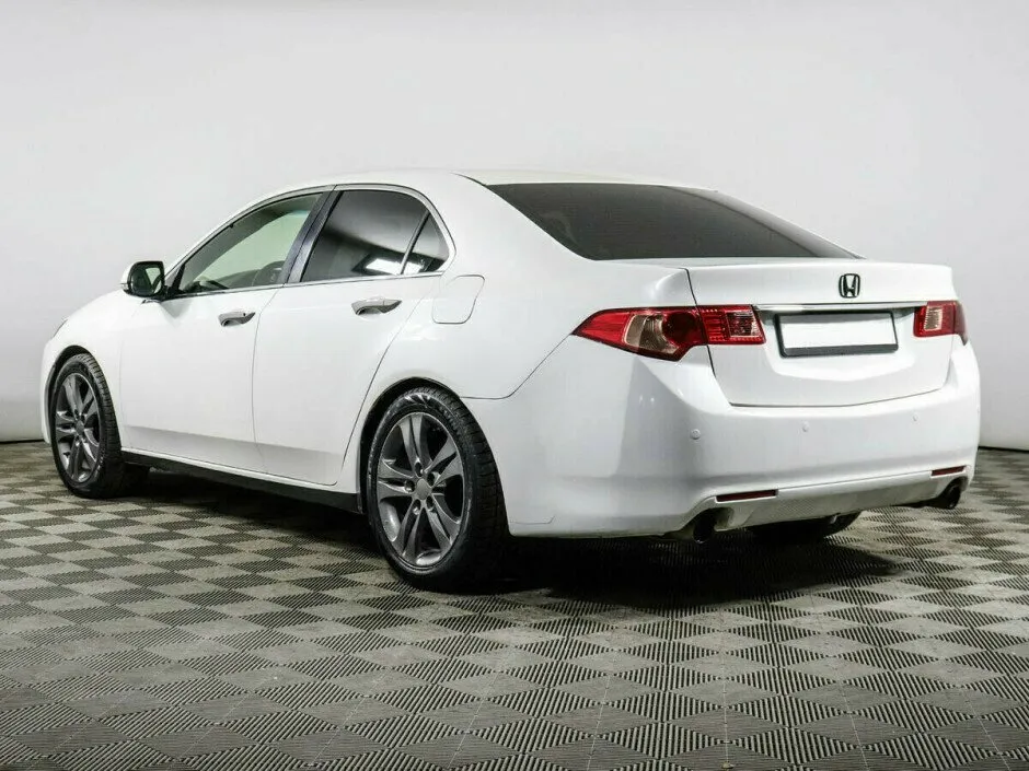 Honda Accord IX — фото 3
