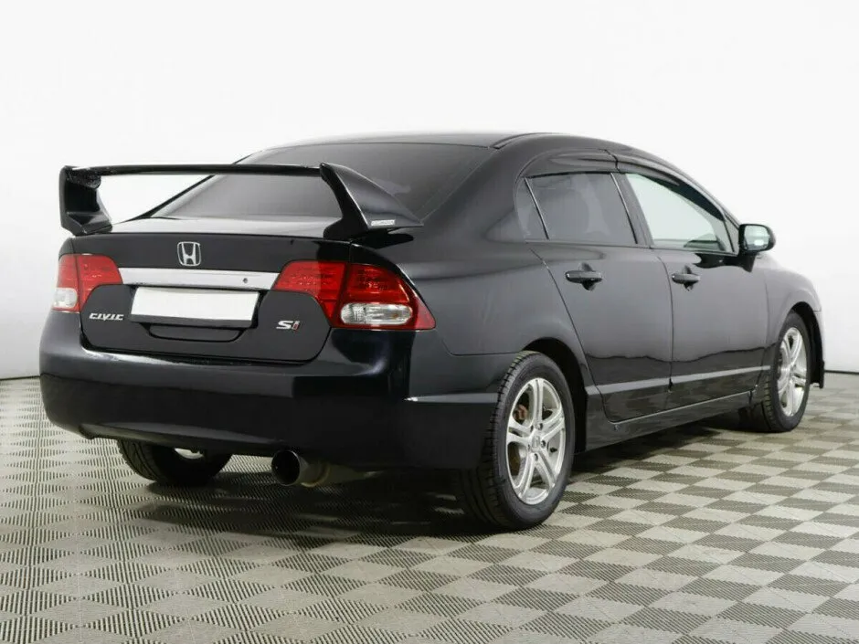 Honda Civic IX — фото 3