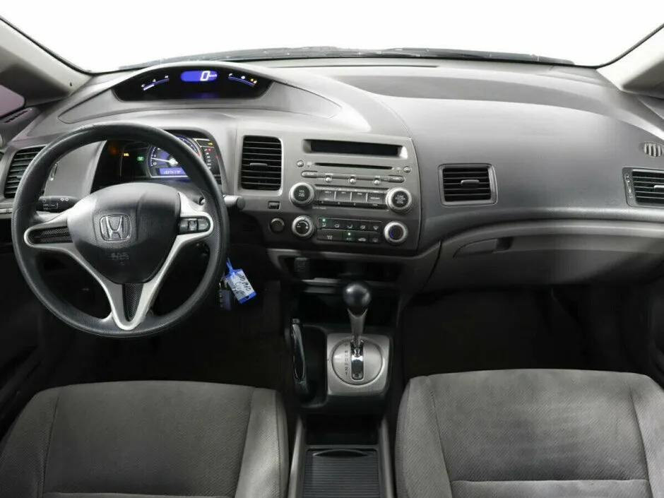 Honda Civic IX — фото 5