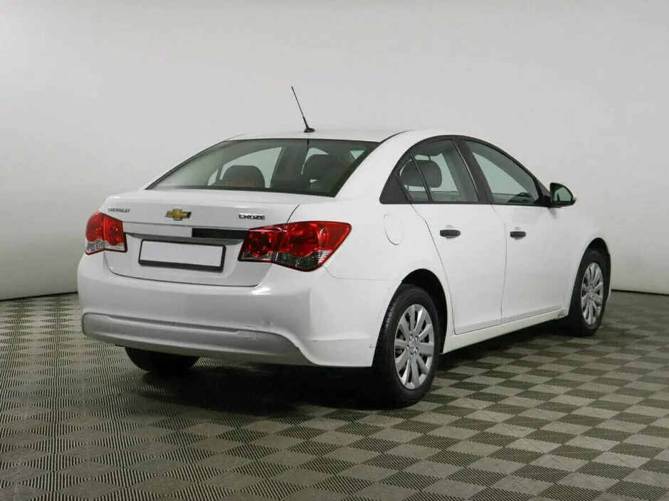 Chevrolet Cruze I Рестайлинг — фото 3