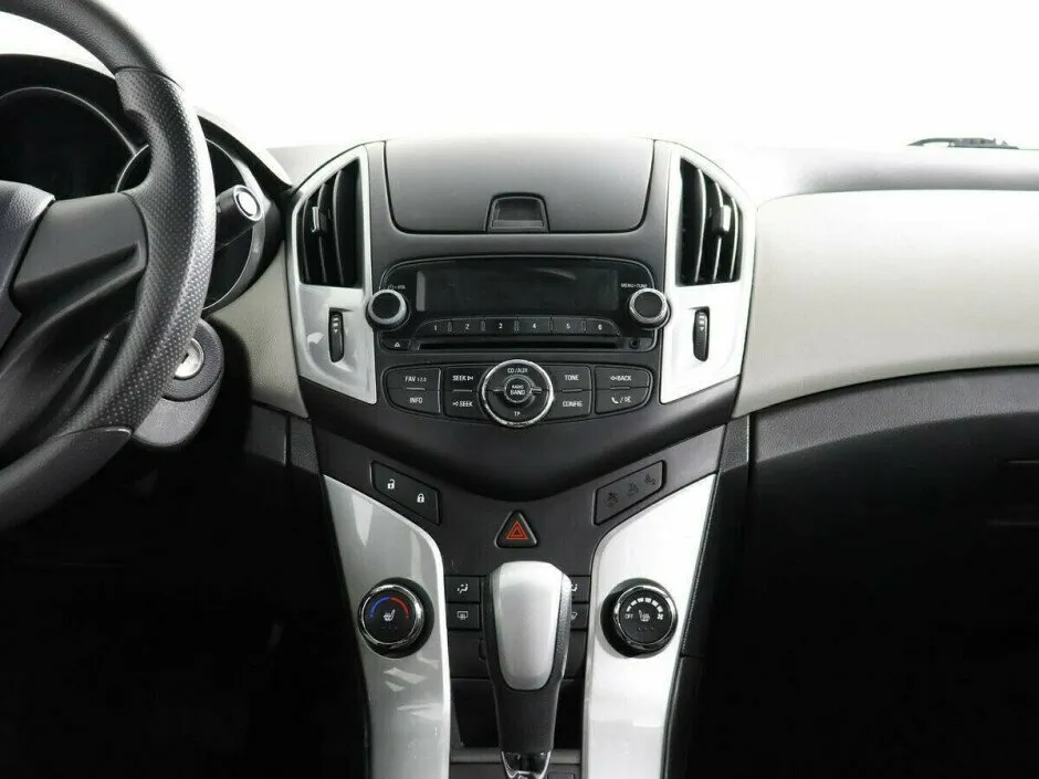 Chevrolet Cruze I Рестайлинг — фото 5
