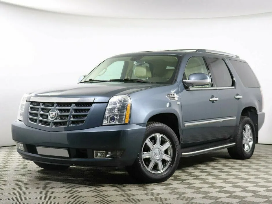 Cadillac Escalade III