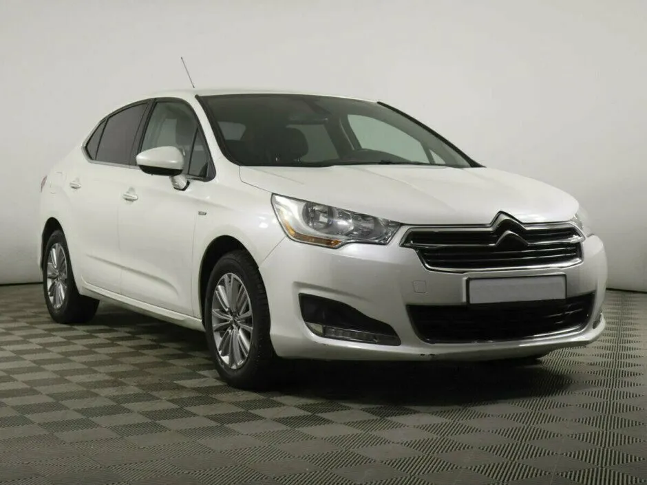 Citroen C4 II — фото 2