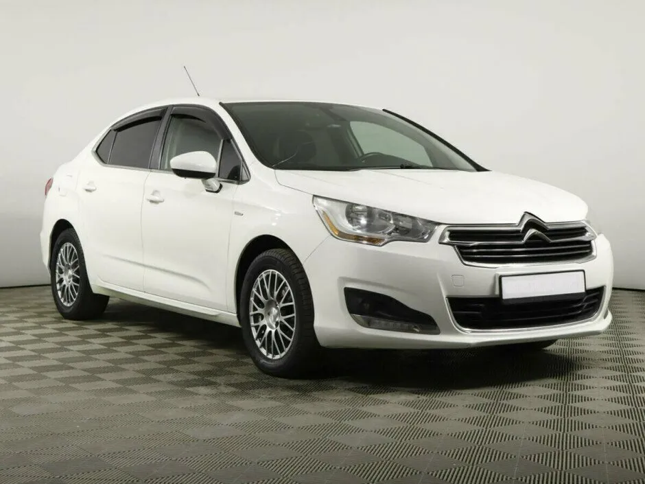 Citroen C4 II — фото 2