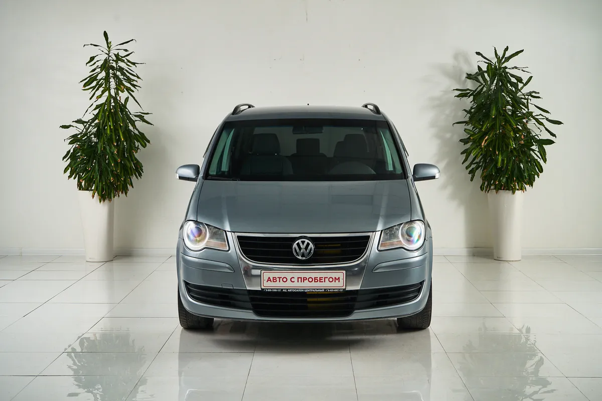 Volkswagen Touran I Рестайлинг — фото 2