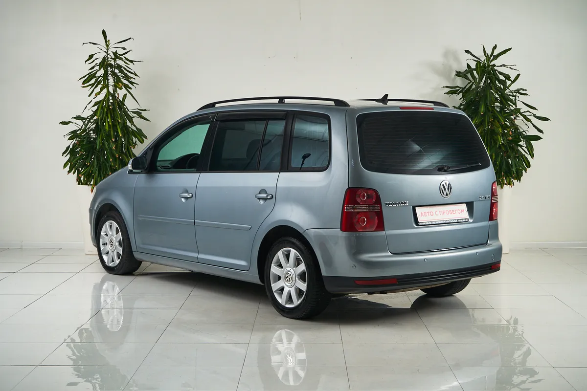 Volkswagen Touran I Рестайлинг — фото 4