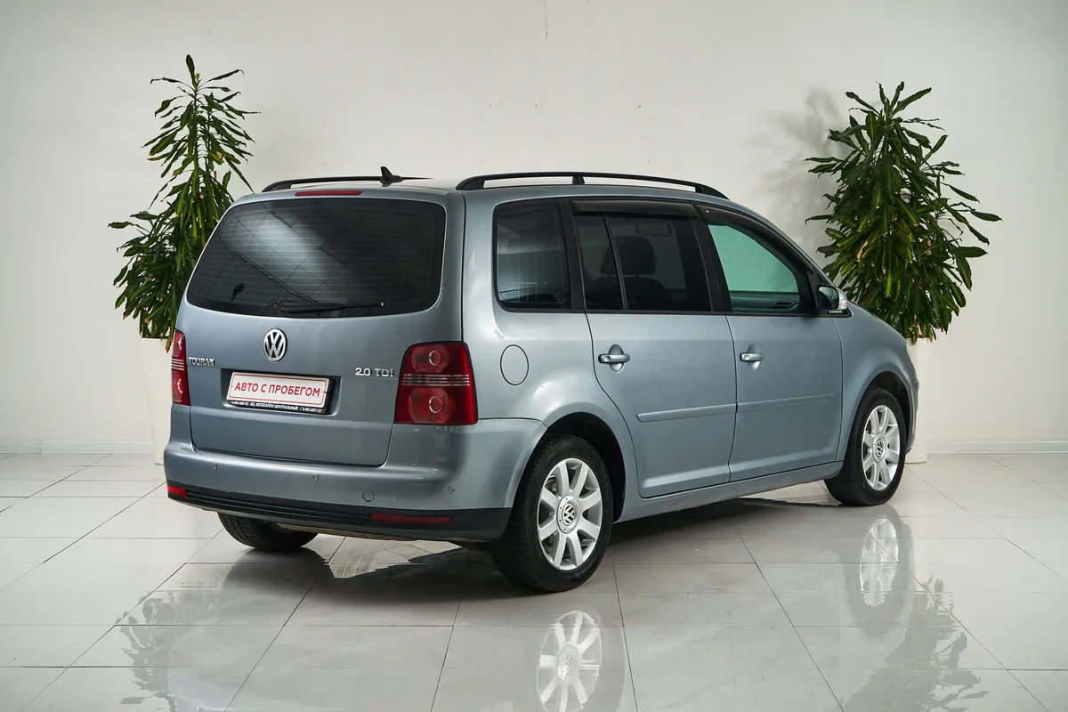 Volkswagen Touran I Рестайлинг — фото 5