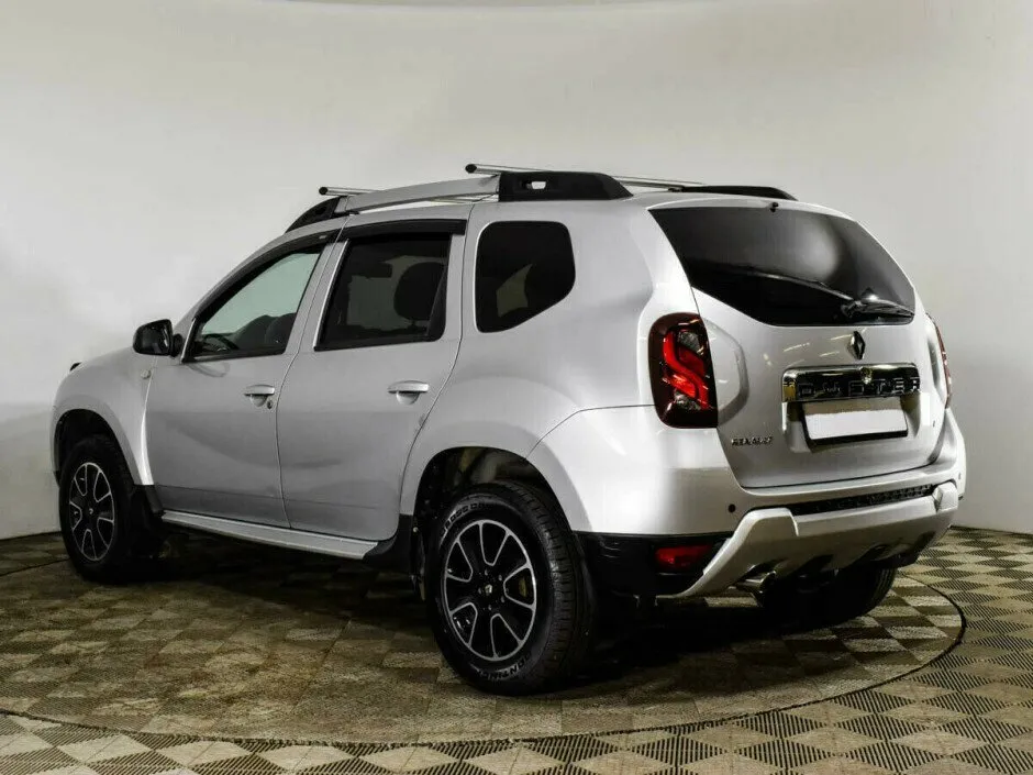 Renault Duster I Рестайлинг — фото 3