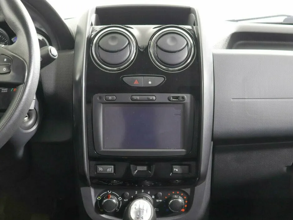 Renault Duster I Рестайлинг — фото 5