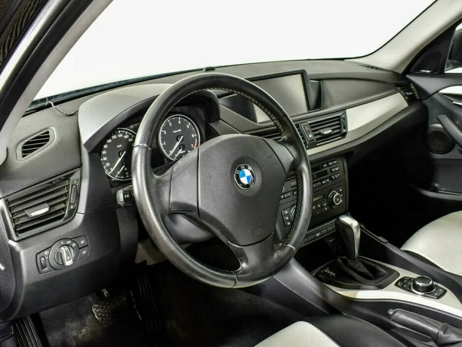 BMW X1 I (E84) Рестайлинг — фото 4