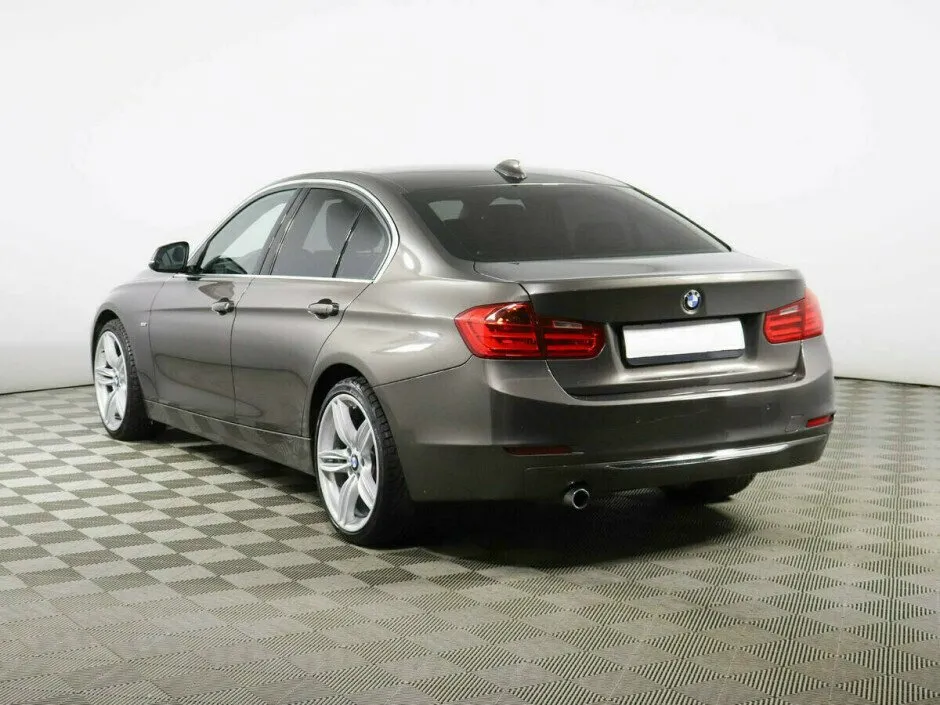 BMW 3 серии VI (F3x) — фото 4