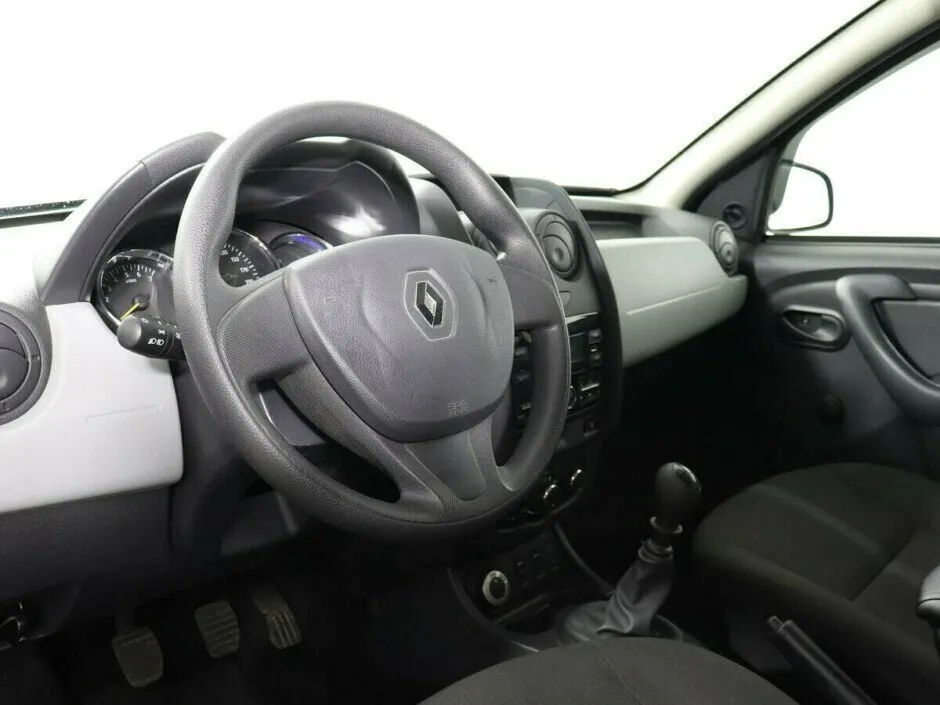 Renault Duster I Рестайлинг — фото 5