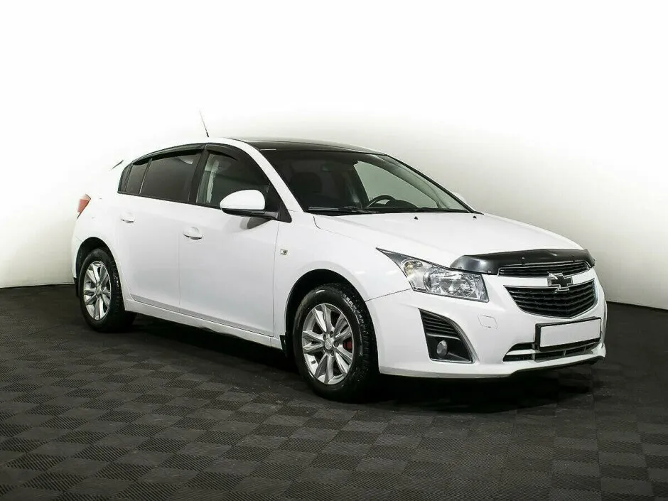 Chevrolet Cruze I Рестайлинг — фото 2