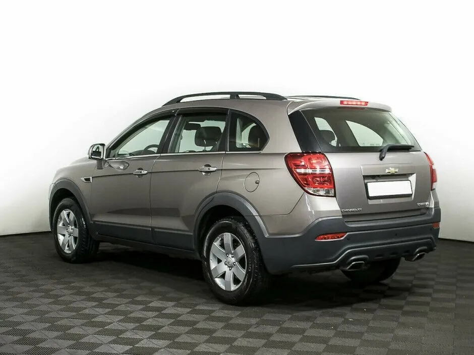 Chevrolet Captiva I Рестайлинг 2 — фото 4