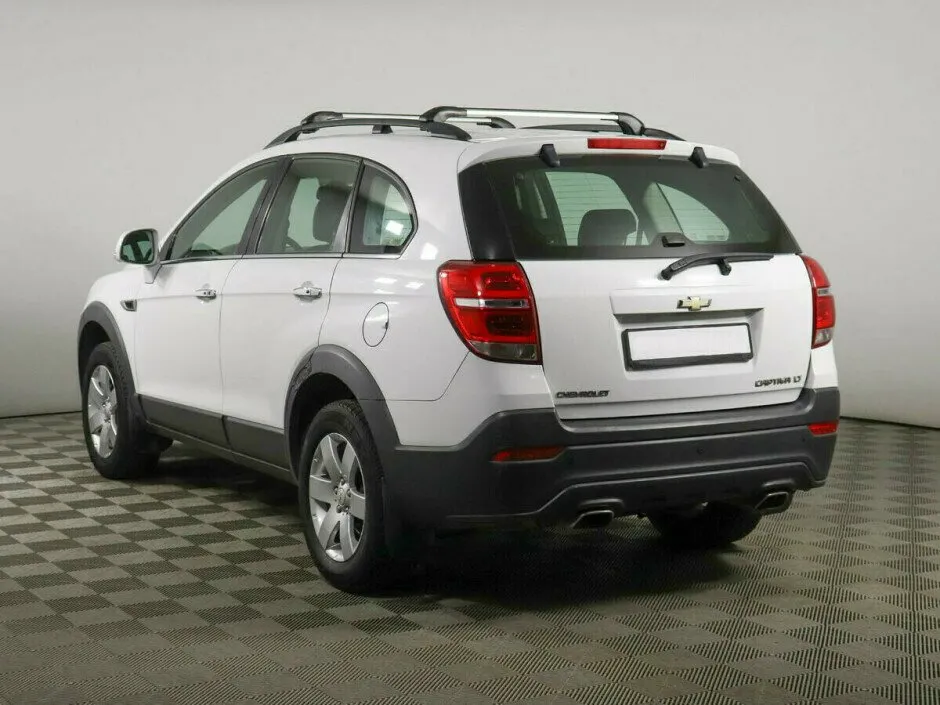 Chevrolet Captiva I Рестайлинг 2 — фото 4