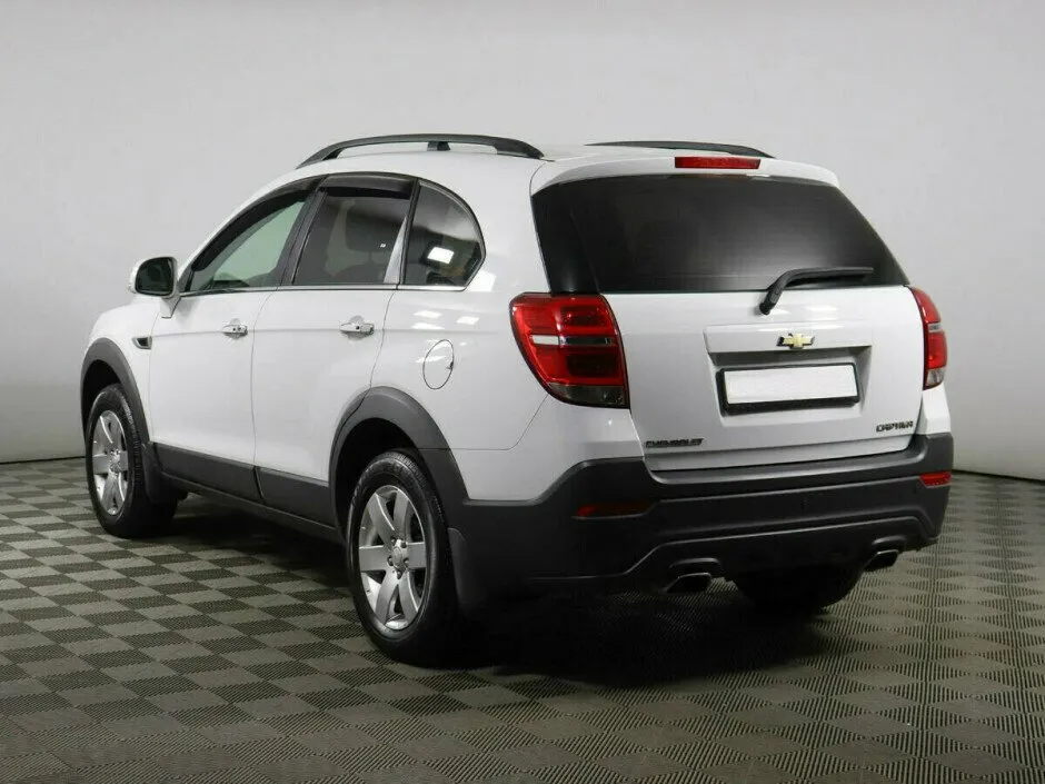 Chevrolet Captiva I Рестайлинг 2 — фото 4
