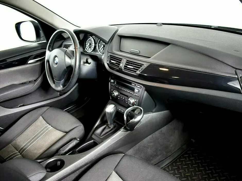 BMW X1 I (E84) Рестайлинг — фото 5