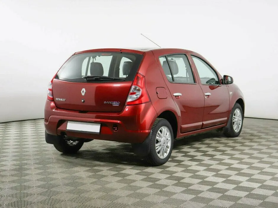 Renault Sandero II — фото 3