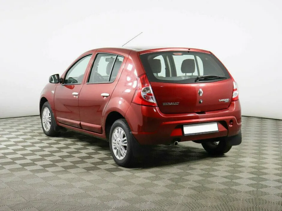 Renault Sandero II — фото 4