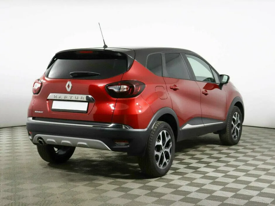 Renault Kaptur I — фото 2
