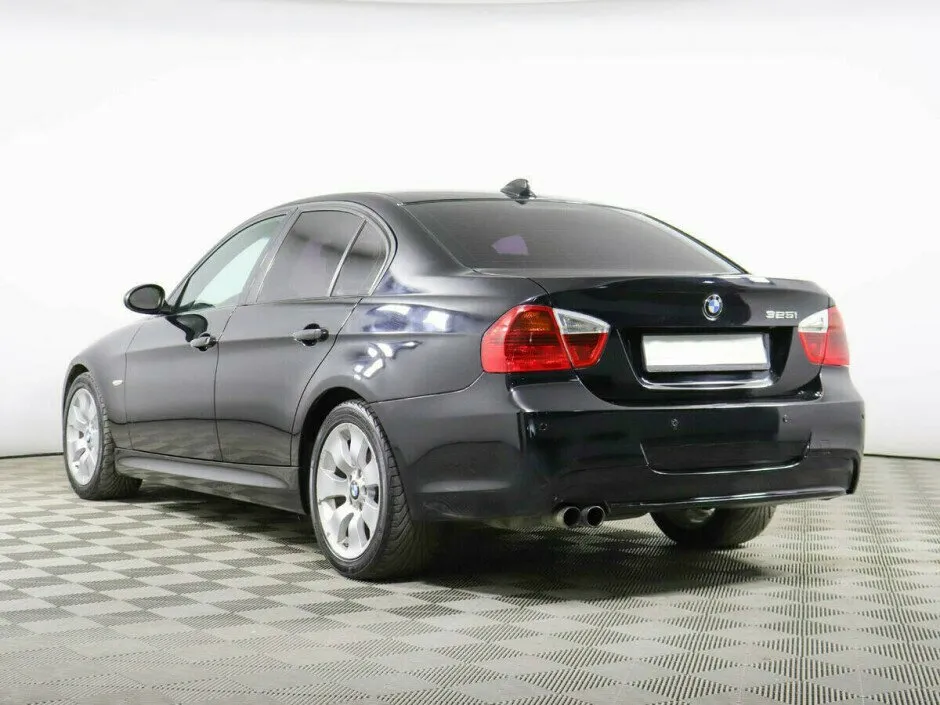 BMW 3 серии V (E90/E91/E92/E93) · 325i — фото 4