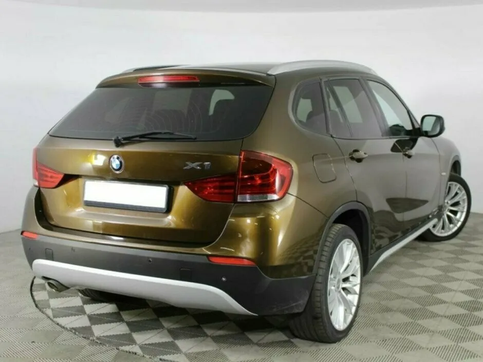 BMW X1 I (E84) — фото 2