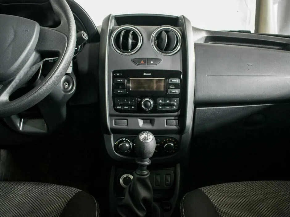 Renault Duster I Рестайлинг — фото 5