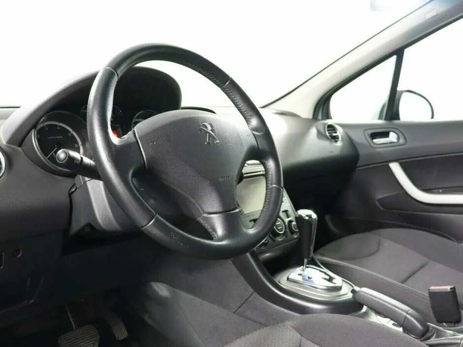 Peugeot 408 I — фото 5