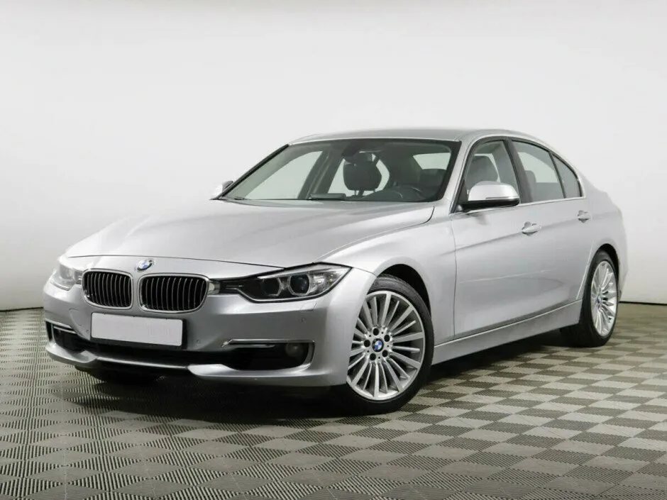 BMW 3 серии VI (F3x) · 328i