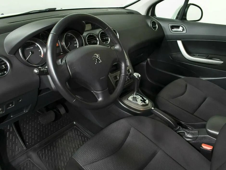 Peugeot 408 I — фото 5