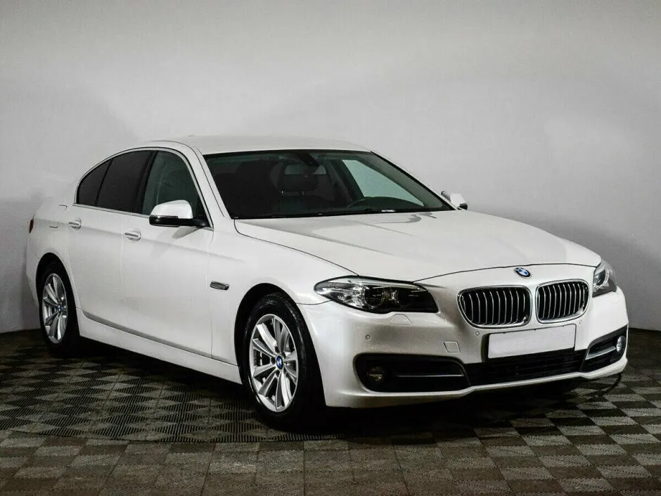 BMW 5 серии VI (F10/F11/F07) Рестайлинг — фото 2
