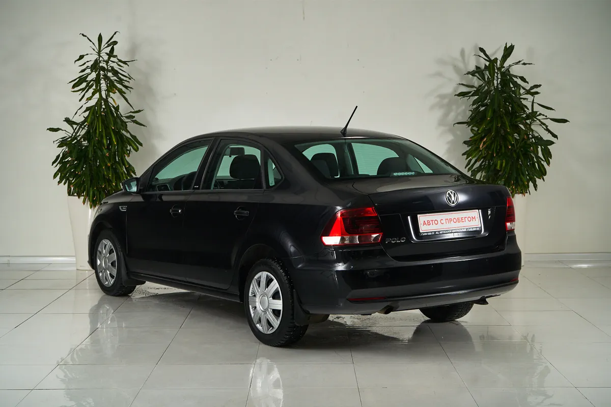 Volkswagen Polo V Рестайлинг — фото 4
