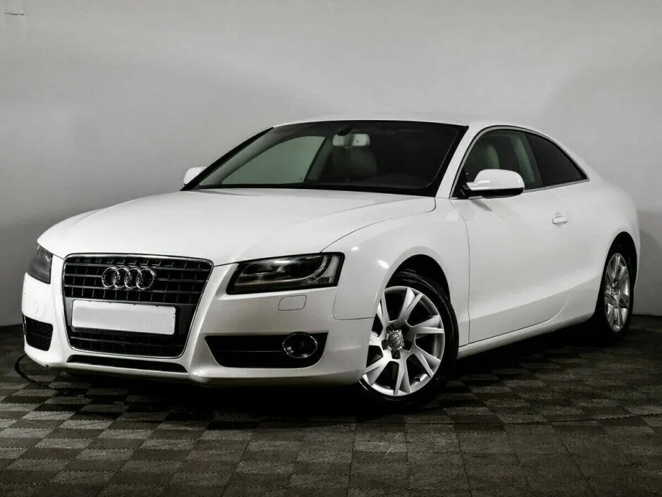 Audi A5 I (8T) · Базовая