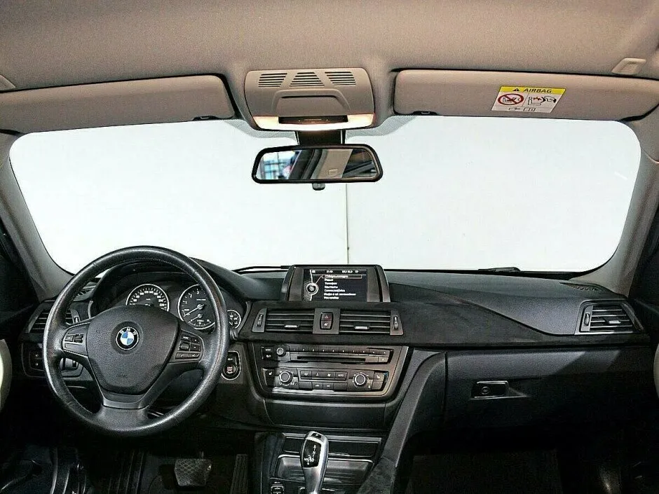 BMW 3 серии VI (F3x) · 320i SE — фото 4