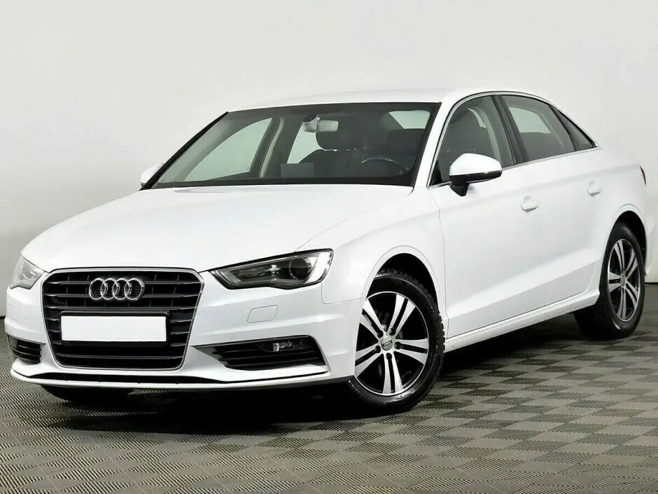 Audi A3 III (8V)
