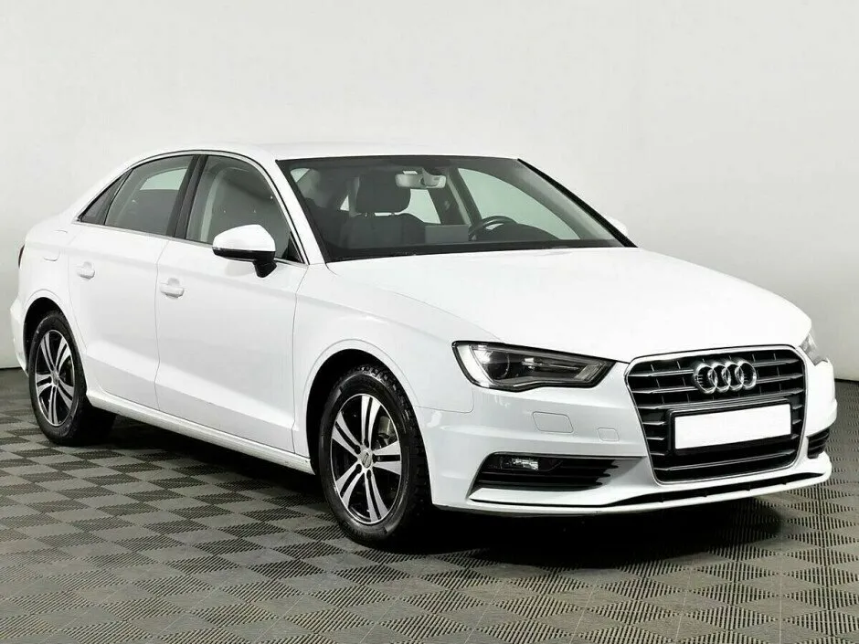 Audi A3 III (8V) — фото 2