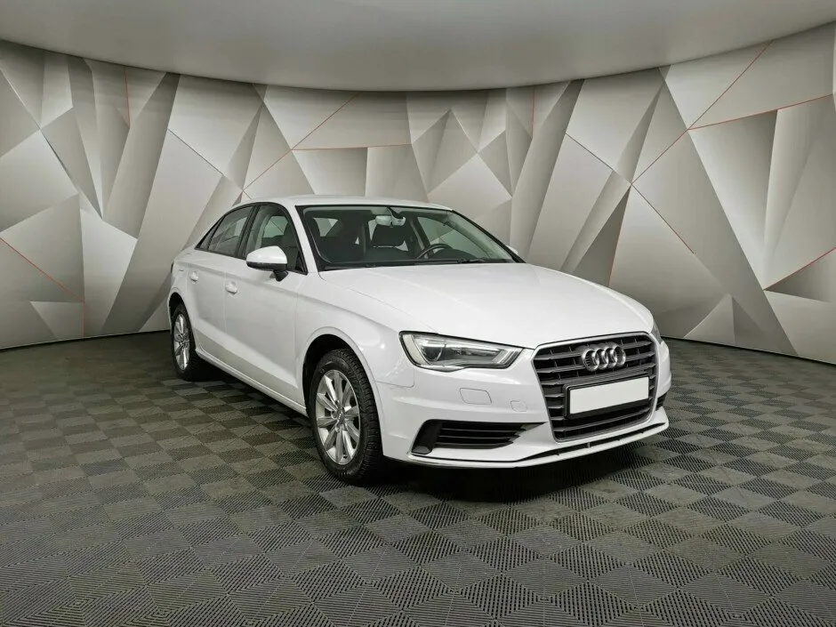 Audi A3 III (8V) — фото 2