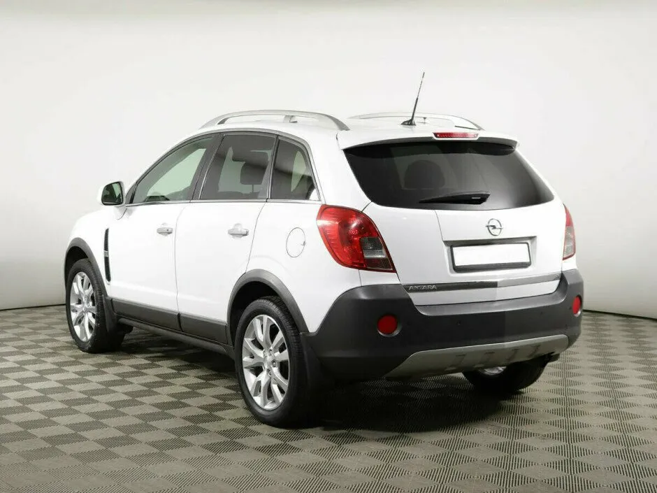 Opel Antara I Рестайлинг — фото 4