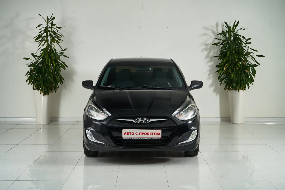 Hyundai Solaris I — фото 2