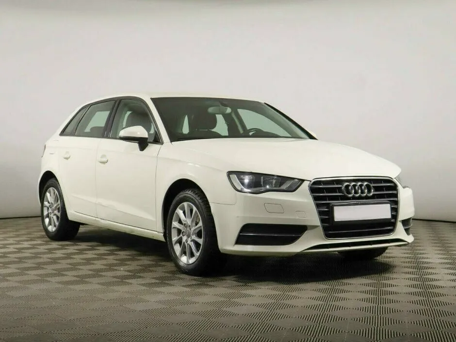 Audi A3 III (8V) — фото 2