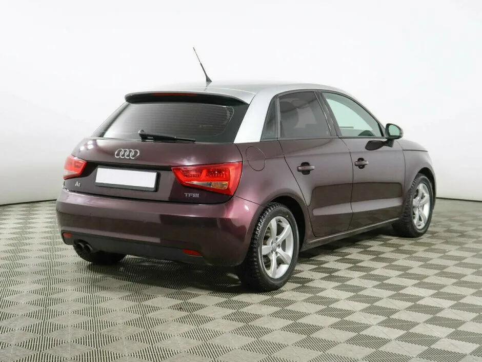 Audi A1 I (8X) — фото 3